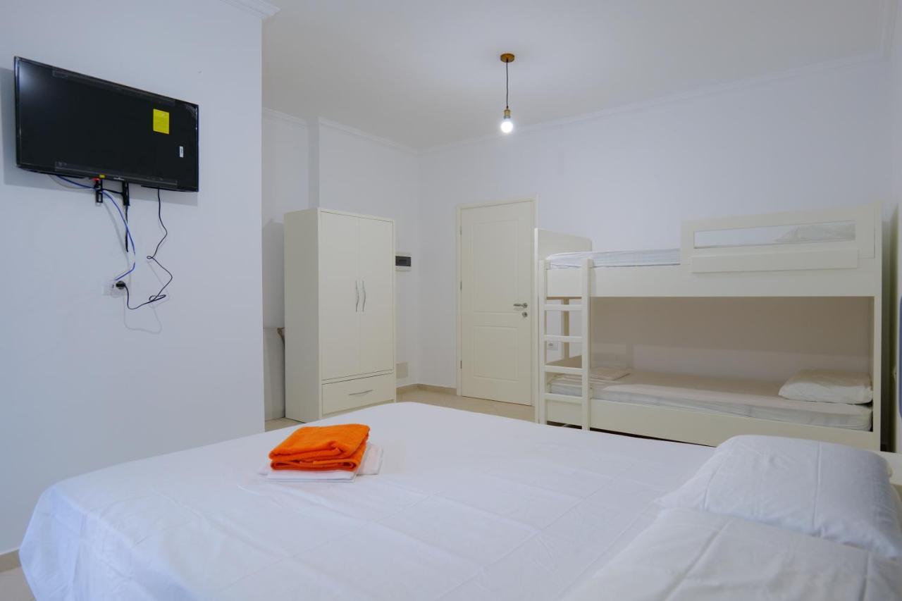 Davide Rooms Sarande Exterior photo